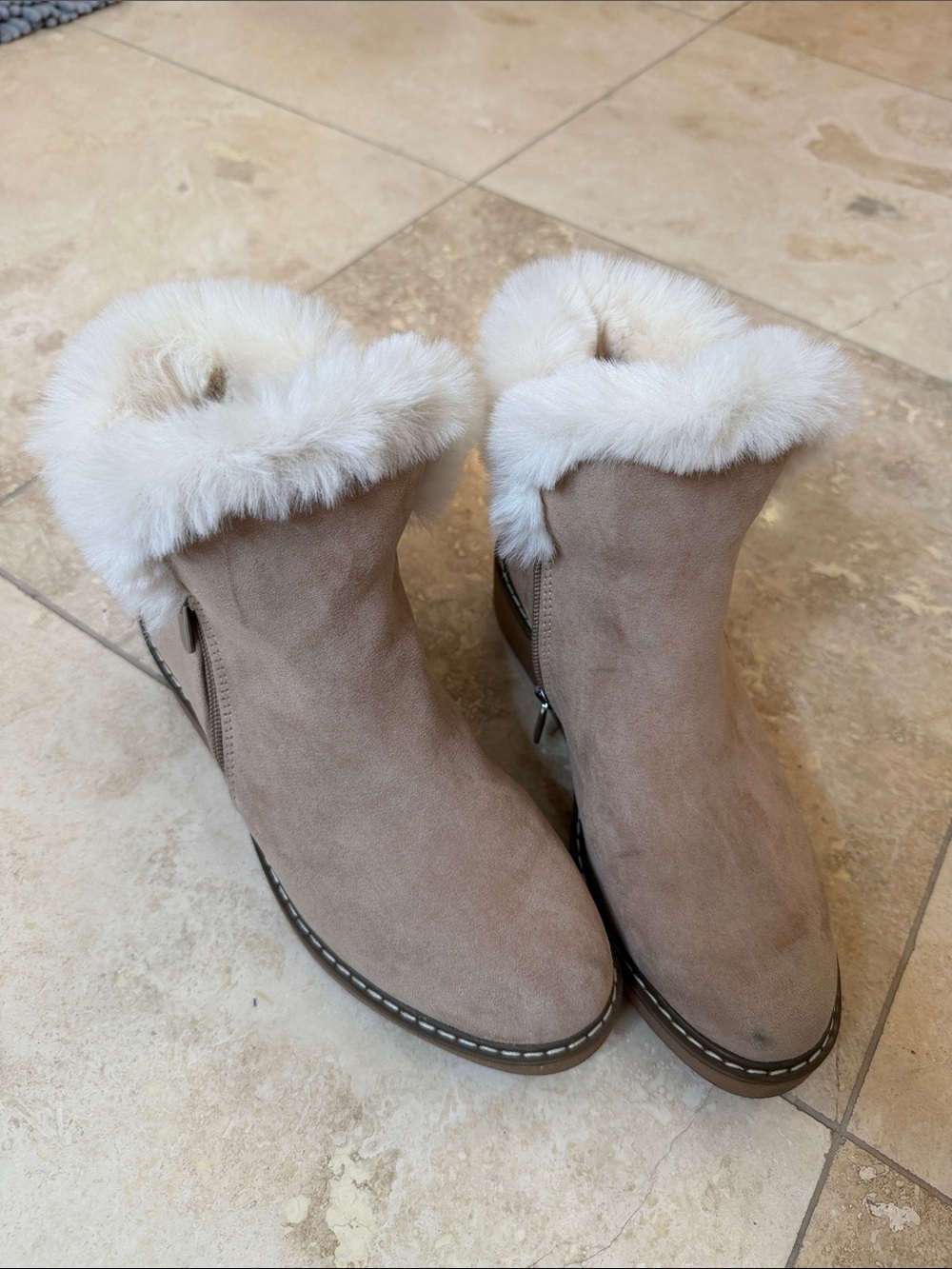 💕A new day Taupe Suede Ankle Boots with Cream Faux Fur Cuff💕